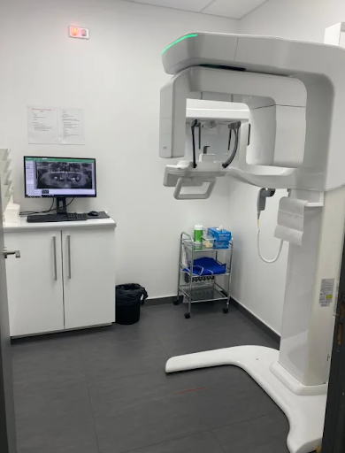 Centre Medico Dentaire de Taverny logo