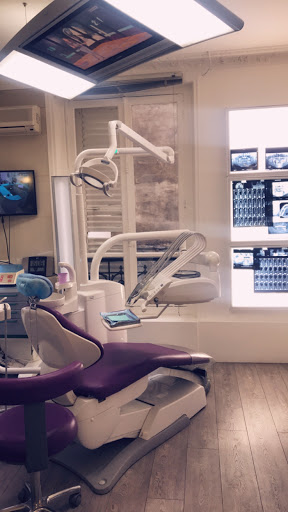 Dr. Haddad Michel logo