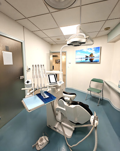 Dr Fatima LABABIDI logo